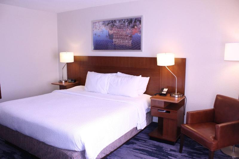 Fairfield Inn & Suites Fort Worth/Fossil Creek image