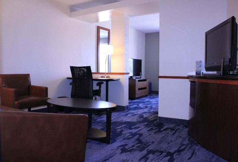Fairfield Inn & Suites Fort Worth/Fossil Creek image