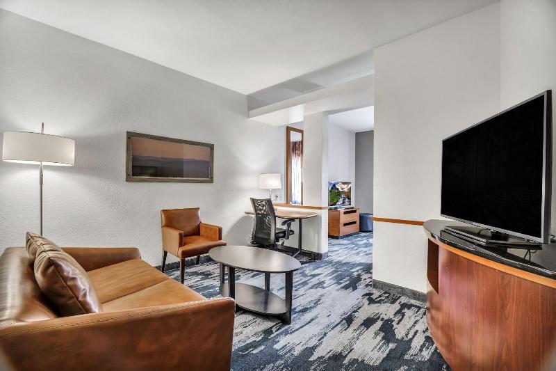 Fairfield Inn & Suites Fort Worth/Fossil Creek image