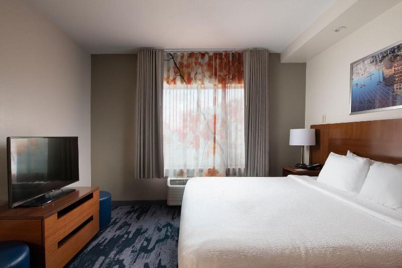 Fairfield Inn & Suites Fort Worth/Fossil Creek image