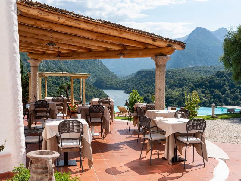 Hotel Cedrino image