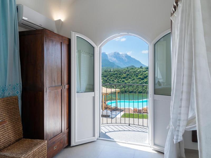 Hotel Cedrino image