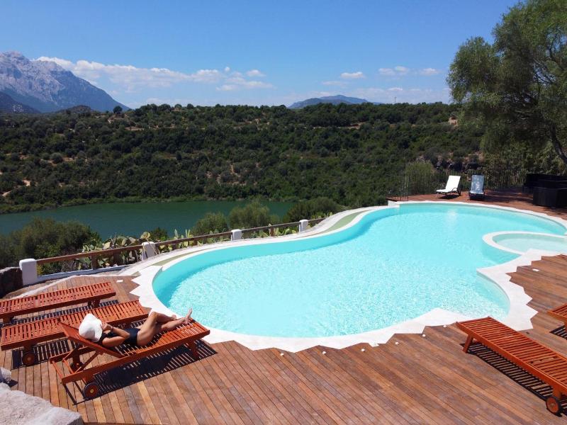 Hotel Cedrino image