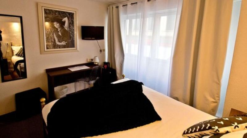 ATH Hôtel Athénée image