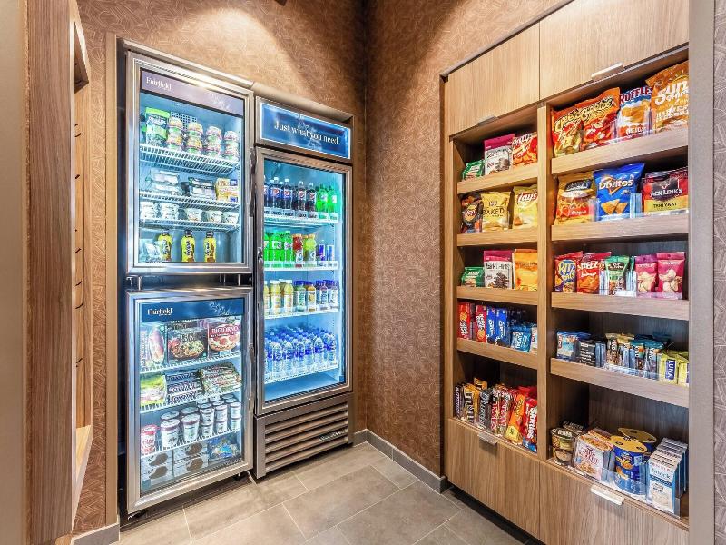 Fairfield Inn & Suites by Marriott Dallas Arlingto image