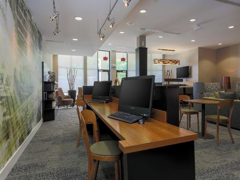Courtyard By Marriott Dallas Arlington South image