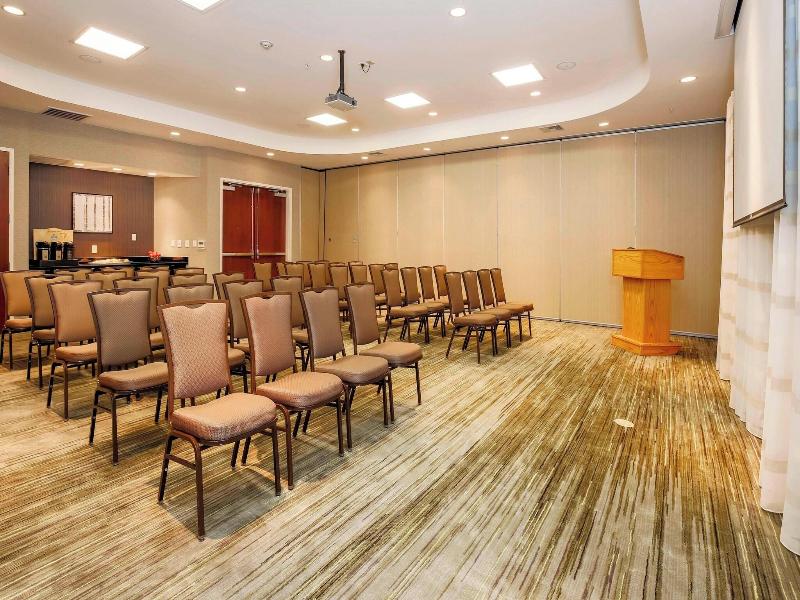 Courtyard By Marriott Dallas Arlington South image