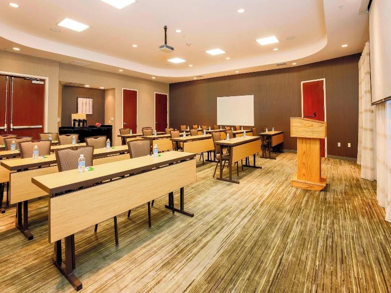 Courtyard By Marriott Dallas Arlington South image