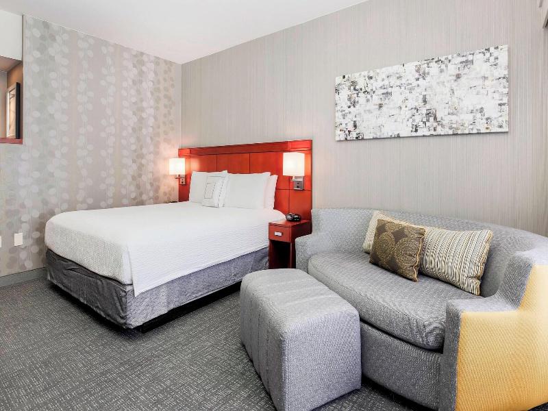 Courtyard By Marriott Dallas Arlington South image