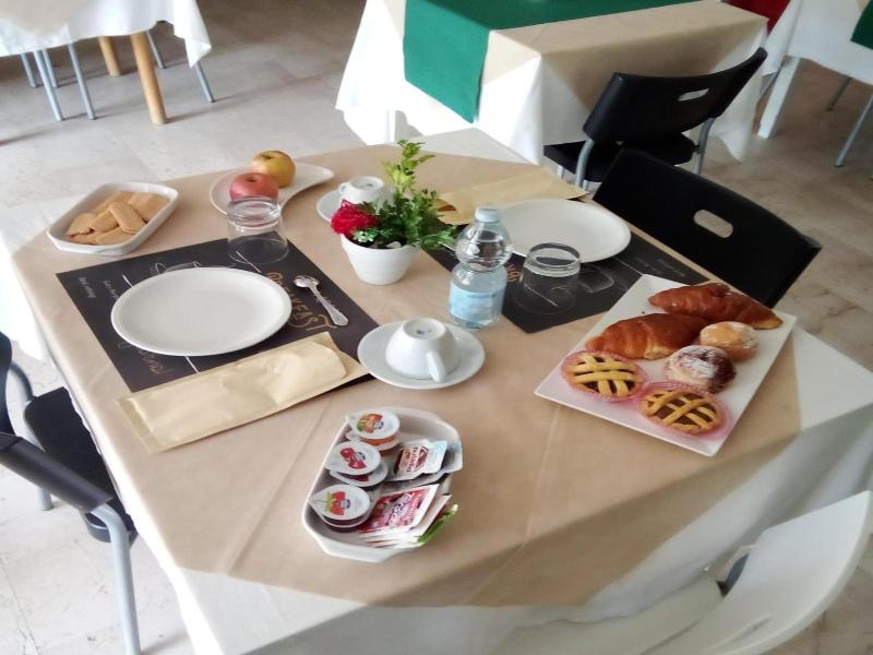 Hotel Migani Spiaggia image