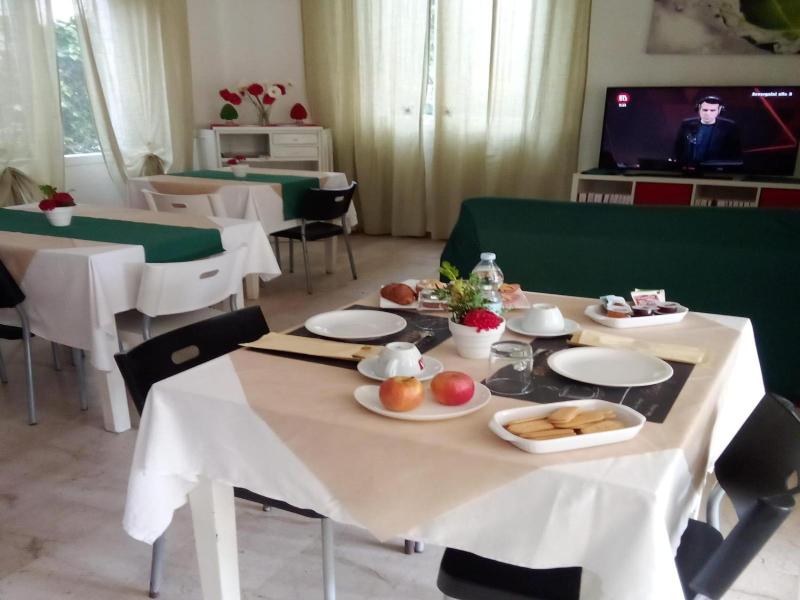 Hotel Migani Spiaggia image