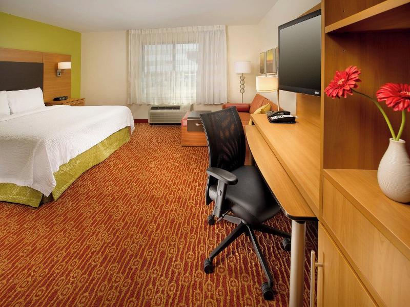 Towneplace Suites Eagle Pass image