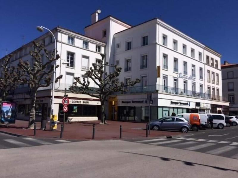 Le Crystal Hôtel image