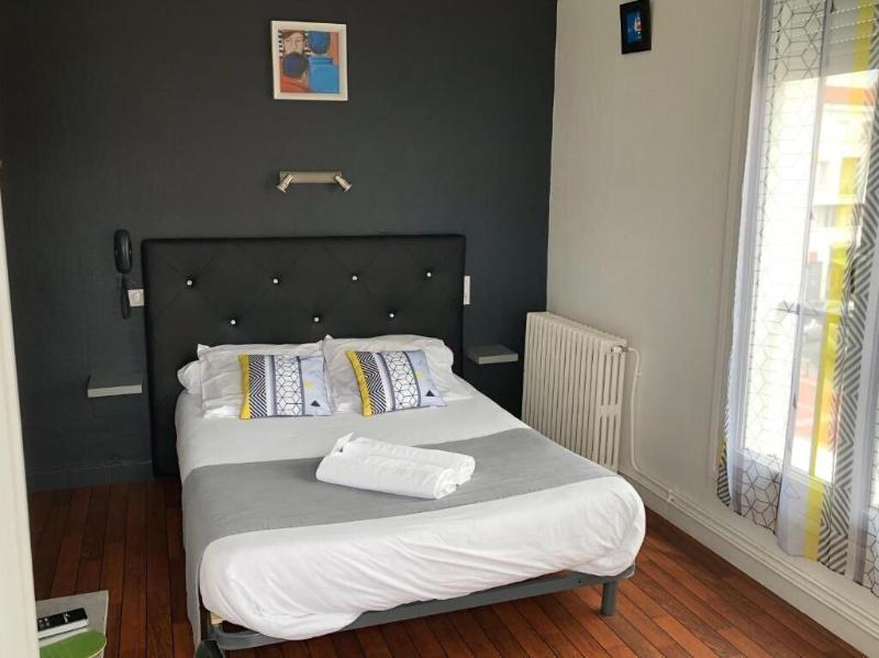 Le Crystal Hôtel image