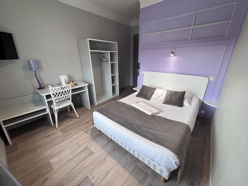 Le Crystal Hôtel image