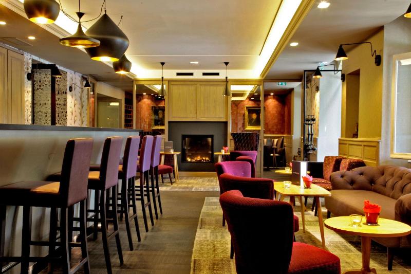 Hôtel - Restaurant Les Glycines image