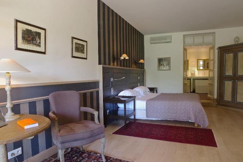 Hôtel - Restaurant Les Glycines image