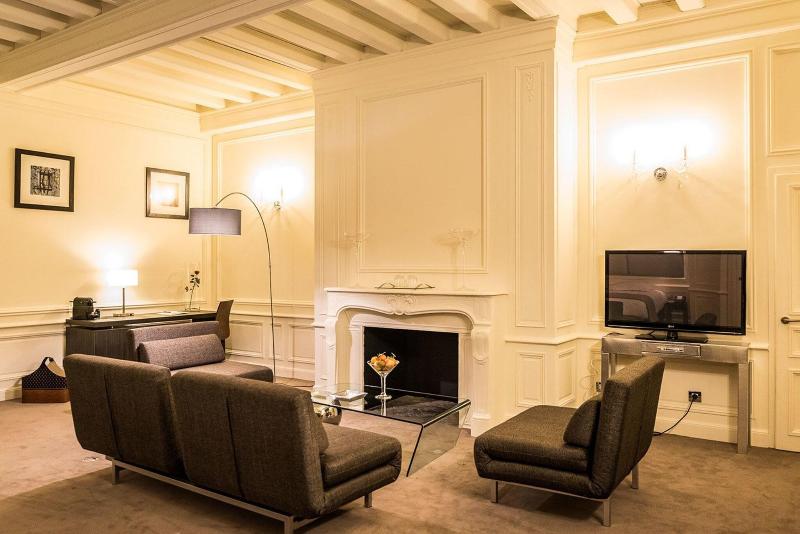 Hôtel Château Lacan image