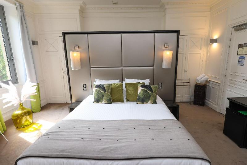 Hôtel Château Lacan image