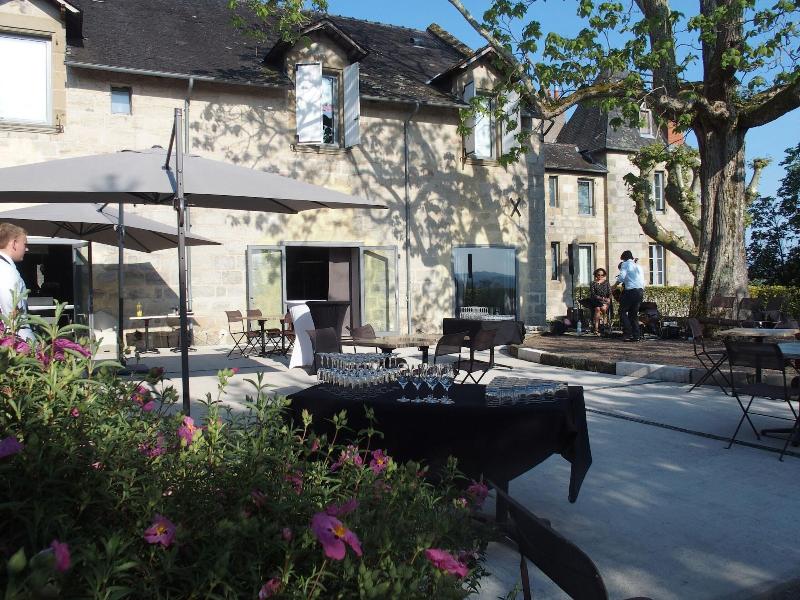Hôtel Château Lacan image