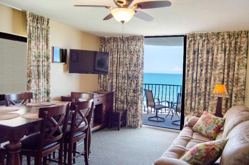 Palms Resort image