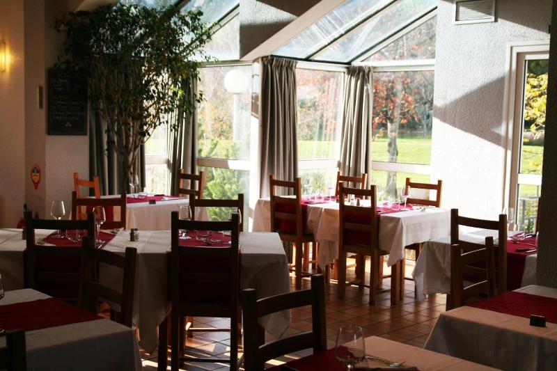 Hôtel ECO Relais Pau-Lons image