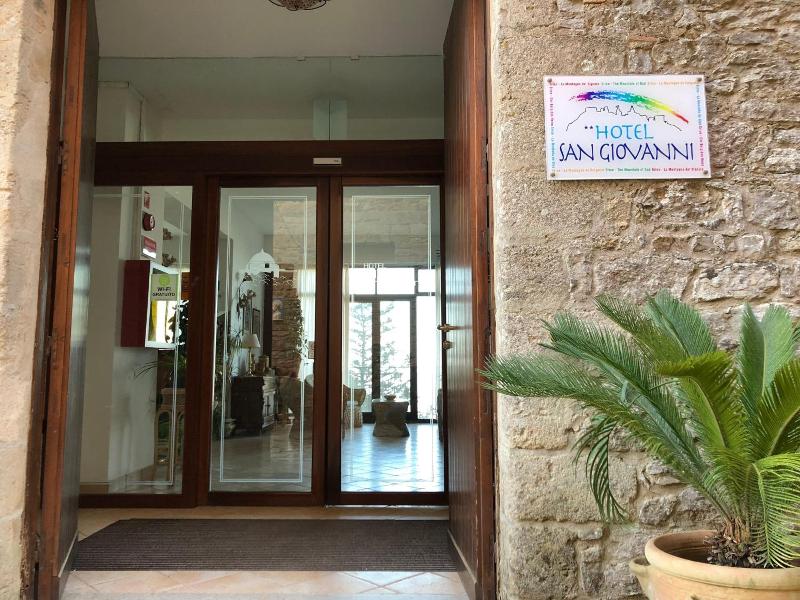 Hotel Villa San Giovanni image