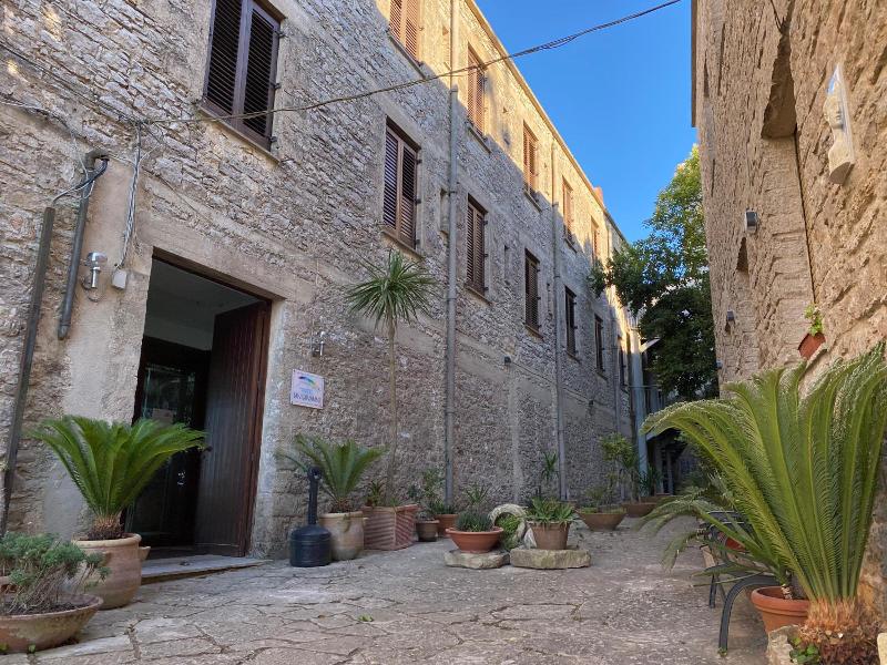 Hotel Villa San Giovanni image