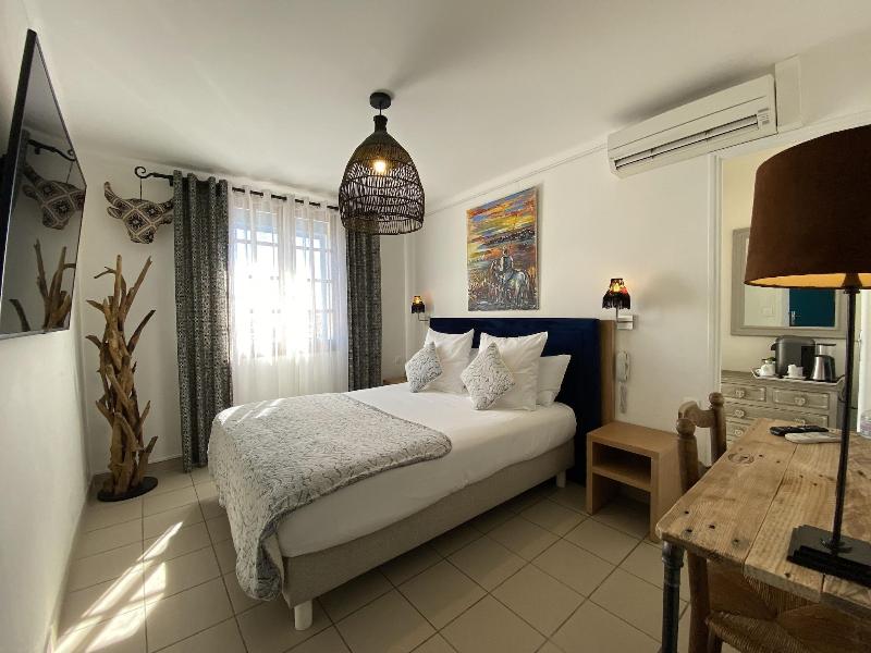 Hôtel Le Neptune en Camargue image