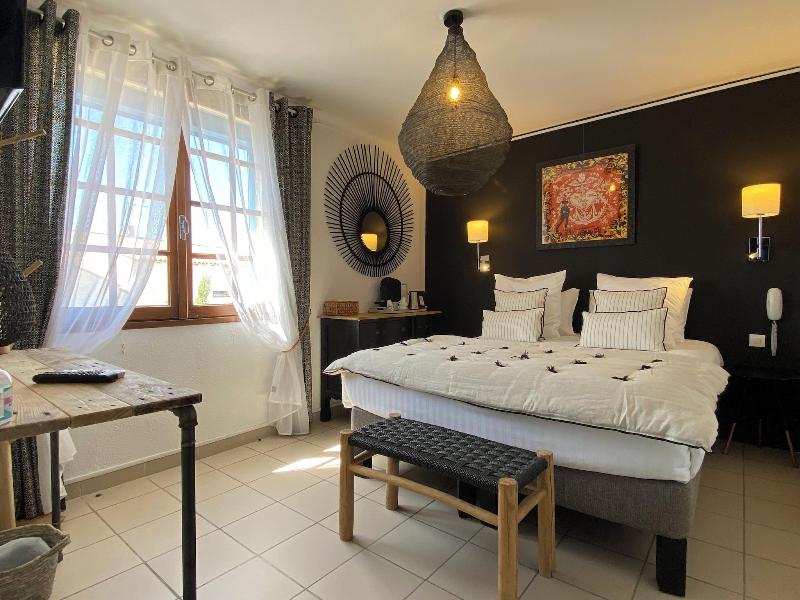 Hôtel Le Neptune en Camargue image