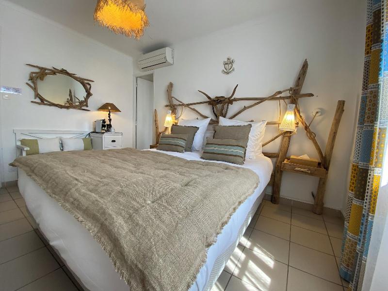 Hôtel Le Neptune en Camargue image