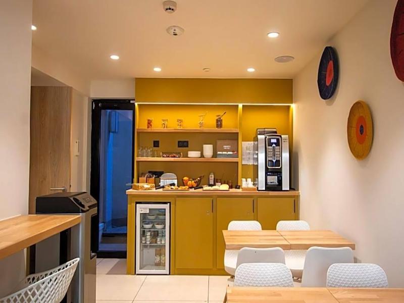 Hotel Ambassadeur image