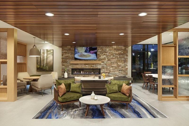 Fairfield Inn & Suites by Marriott Cincinnati Airp image