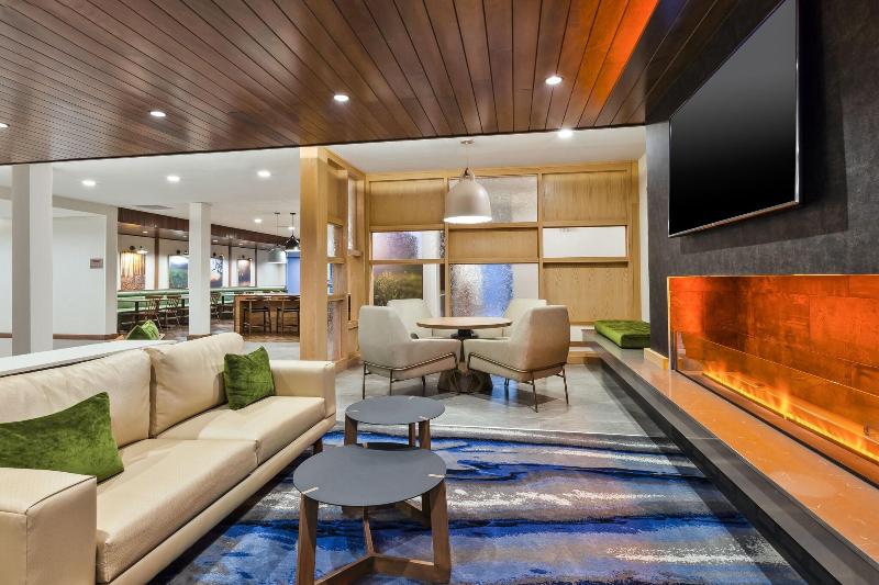 Fairfield Inn & Suites by Marriott Cincinnati Airp image