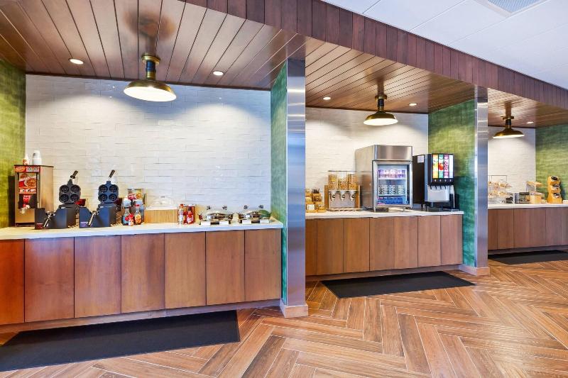 Fairfield Inn & Suites by Marriott Cincinnati Airp image