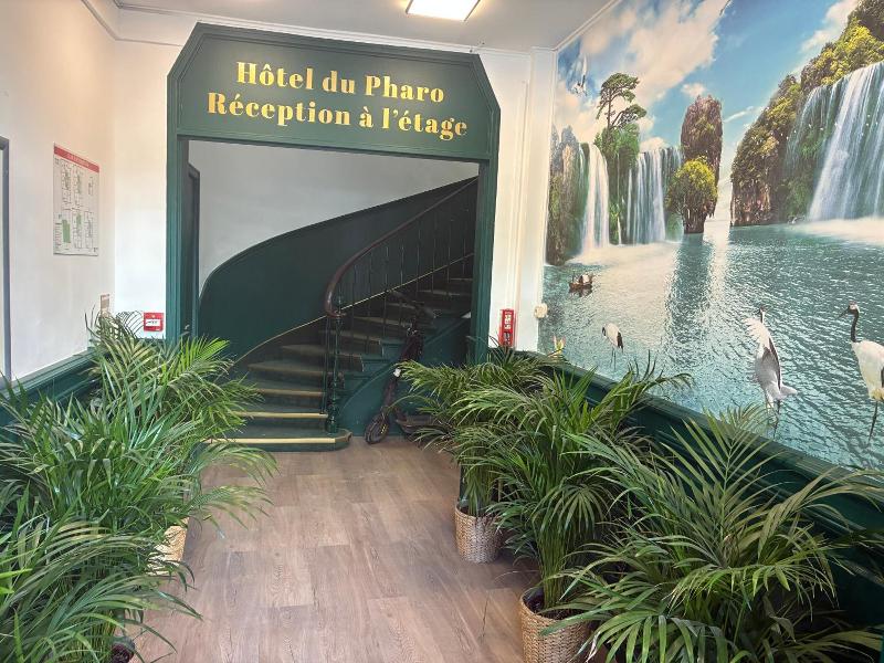 Hôtel du Pharo — exterior view
