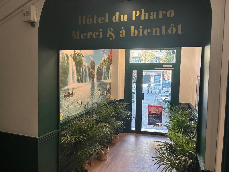 Hôtel du Pharo — general view