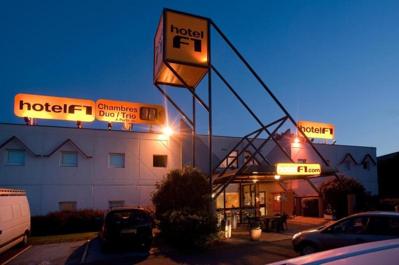 Hotelf1 Saint Brieuc image