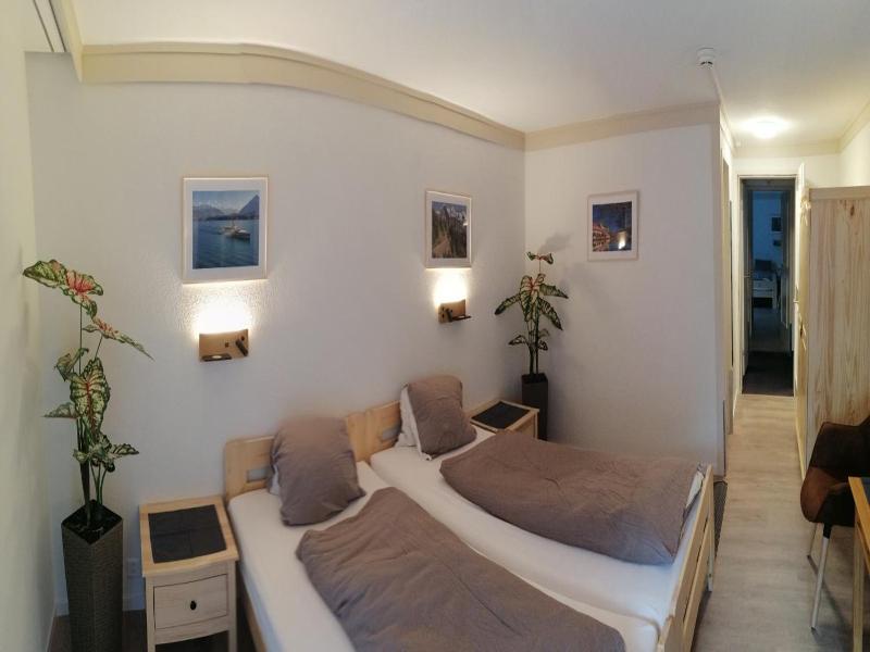Residence Hotel & Apartments image