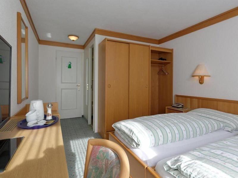 Residence Hotel & Apartments image