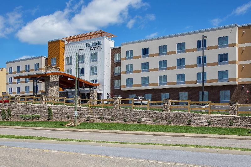 Fairfield Inn & Suites by Marriott Pigeon Forge image