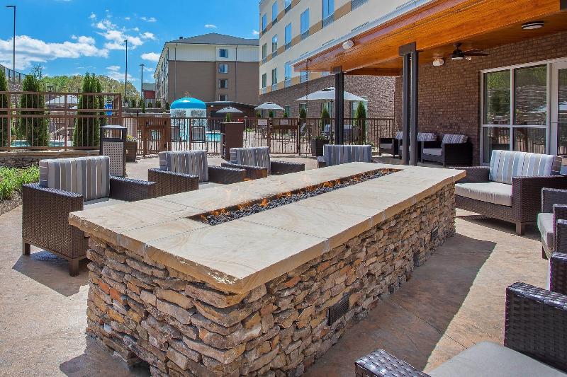 Fairfield Inn & Suites by Marriott Pigeon Forge image