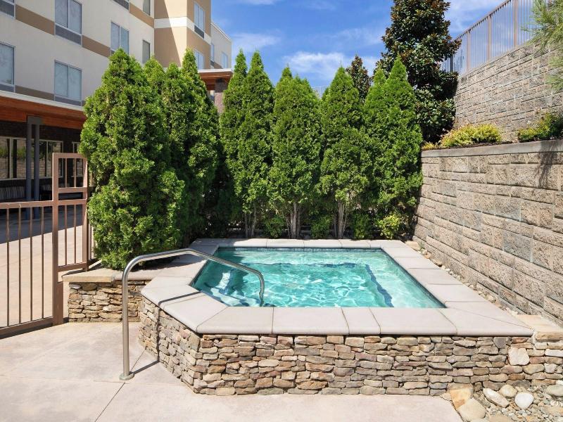 Fairfield Inn & Suites by Marriott Pigeon Forge image