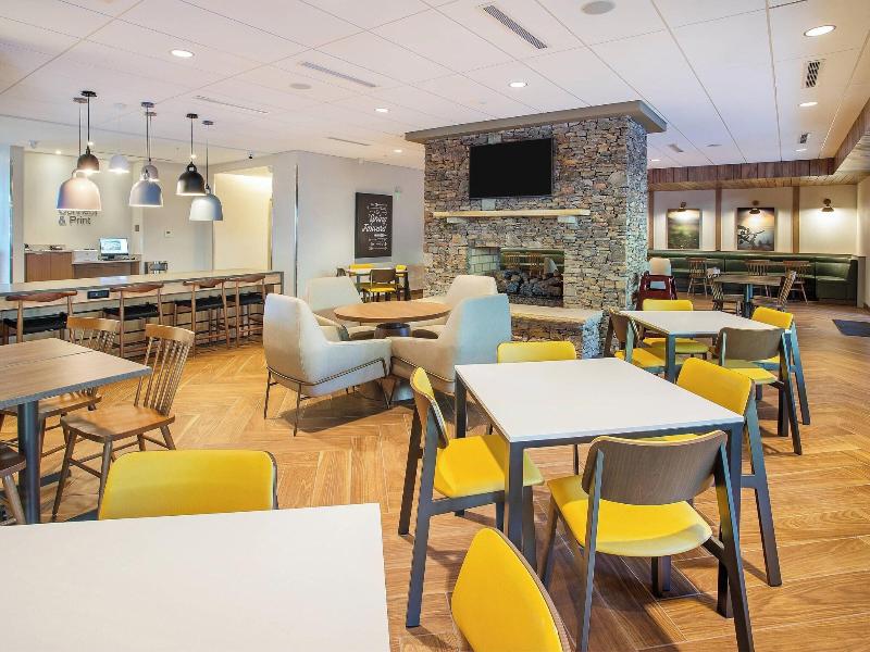 Fairfield Inn & Suites by Marriott Pigeon Forge image