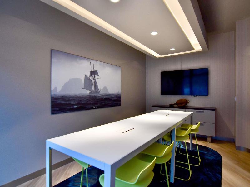 Ibis Styles Brest Centre Port image