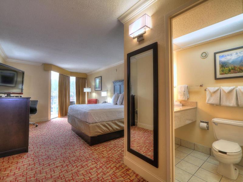 Edgewater Hotel and Conference Center image