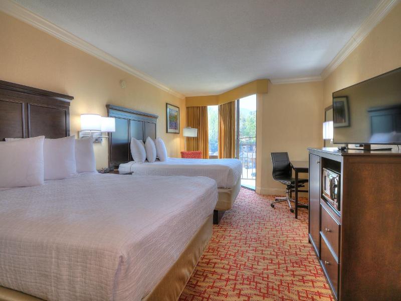 Edgewater Hotel and Conference Center image