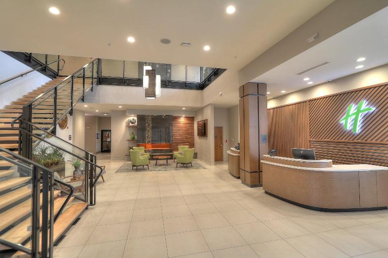 Holiday Inn & Suites Pigeon Forge Convention Cente