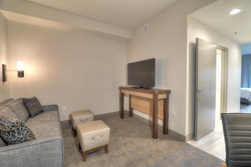 Holiday Inn & Suites Pigeon Forge Convention Cente 3