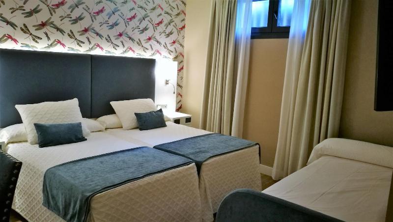 Hotel Aquaria Caneliñas image